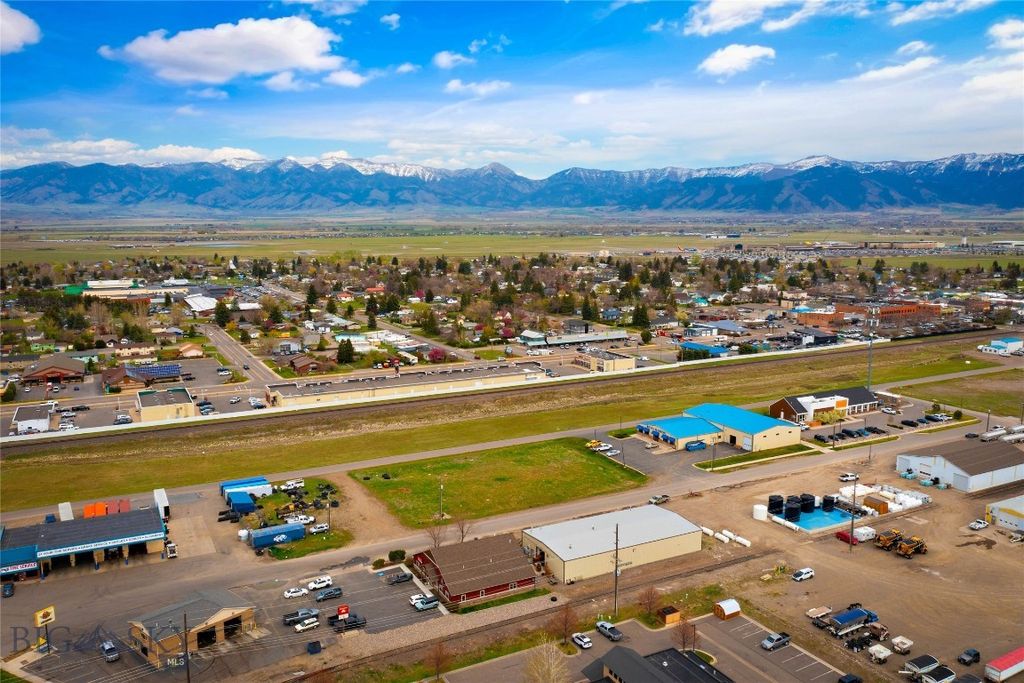 NNA Gallatin Farmers Avenue, Belgrade, MT 59714 photo 4