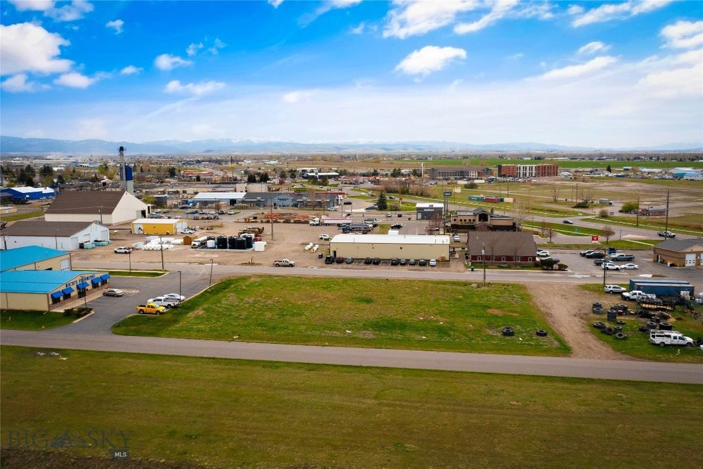 NNA Gallatin Farmers Avenue, Belgrade, MT 59714 photo 8