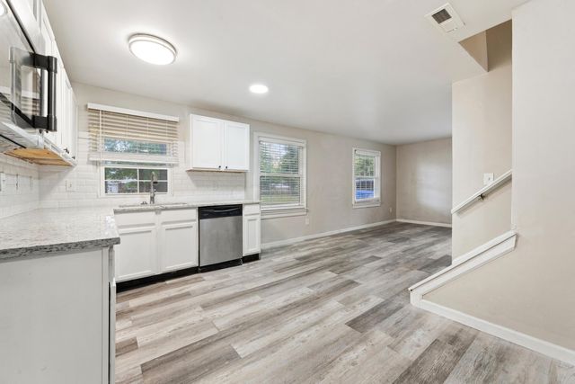 312 James Road, Gahanna, OH 43230