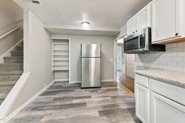 312 James Road, Gahanna, OH 43230