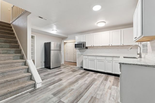 312 James Road, Gahanna, OH 43230