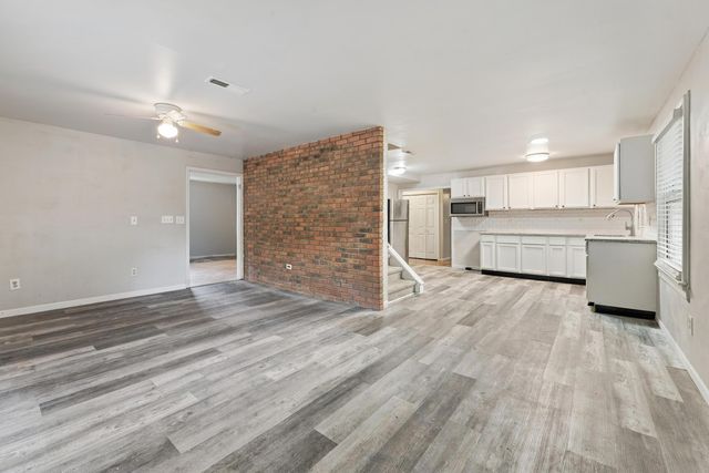 312 James Road, Gahanna, OH 43230