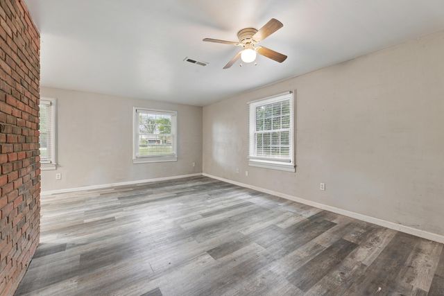 312 James Road, Gahanna, OH 43230