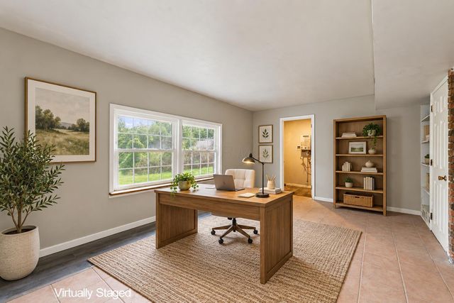 312 James Road, Gahanna, OH 43230