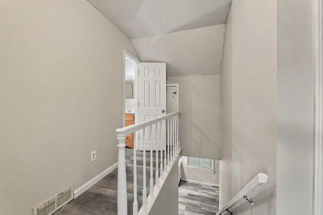 312 James Road, Gahanna, OH 43230