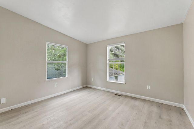 312 James Road, Gahanna, OH 43230