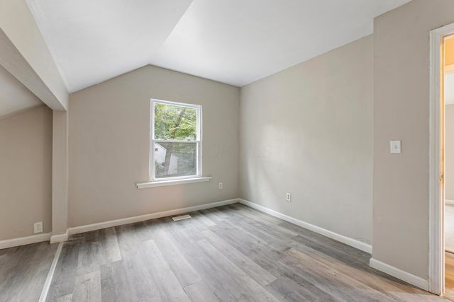 312 James Road, Gahanna, OH 43230
