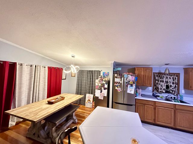 19941 ROBB CT, Boonville, MO 65233