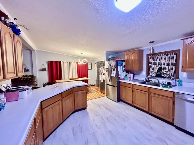 19941 ROBB CT, Boonville, MO 65233