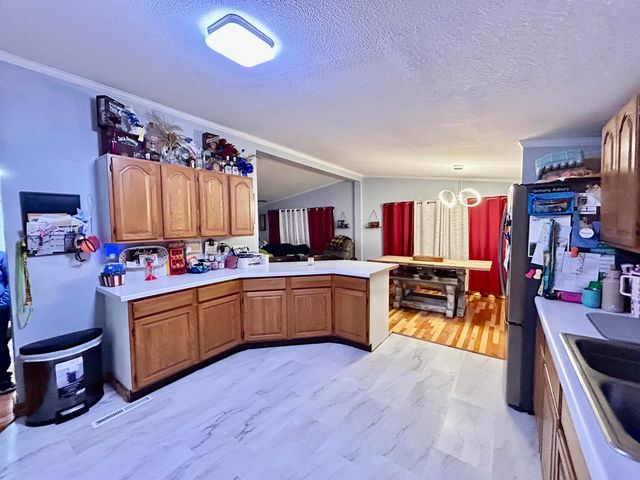 19941 ROBB CT, Boonville, MO 65233