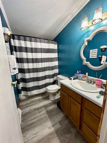 19941 ROBB CT, Boonville, MO 65233