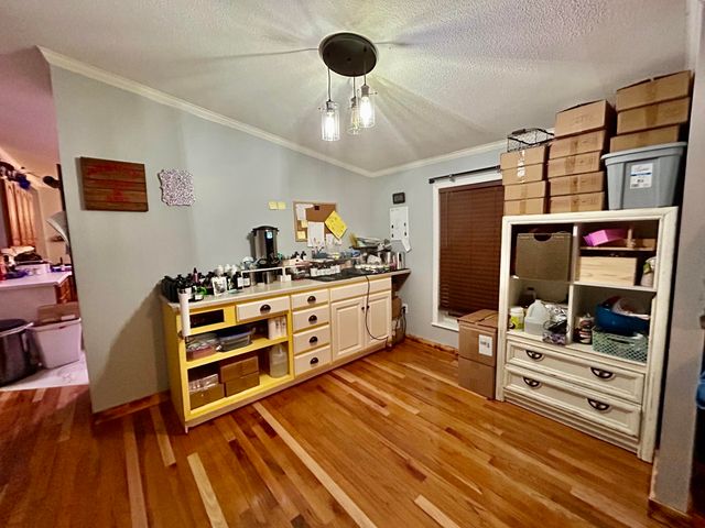 19941 ROBB CT, Boonville, MO 65233