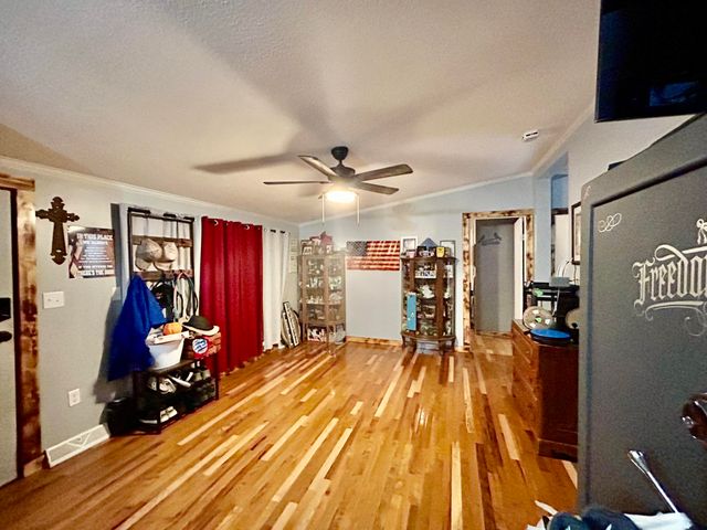 19941 ROBB CT, Boonville, MO 65233