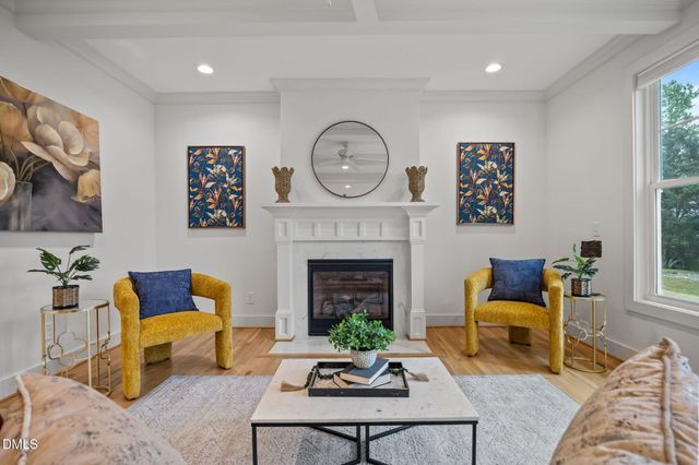 410 Wyndham Drive, Chapel Hill, NC 27516