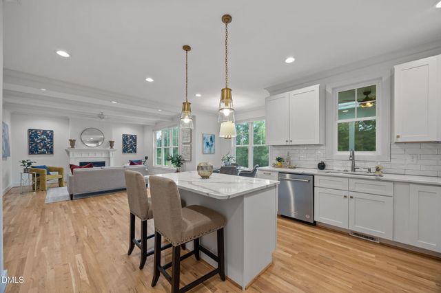 410 Wyndham Drive, Chapel Hill, NC 27516