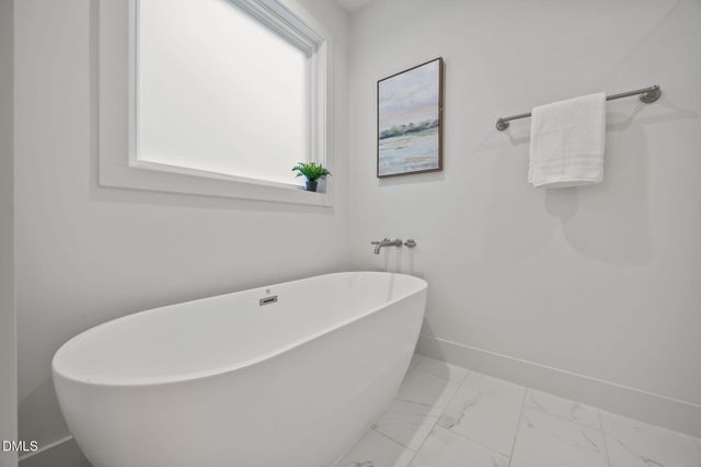 410 Wyndham Drive, Chapel Hill, NC 27516
