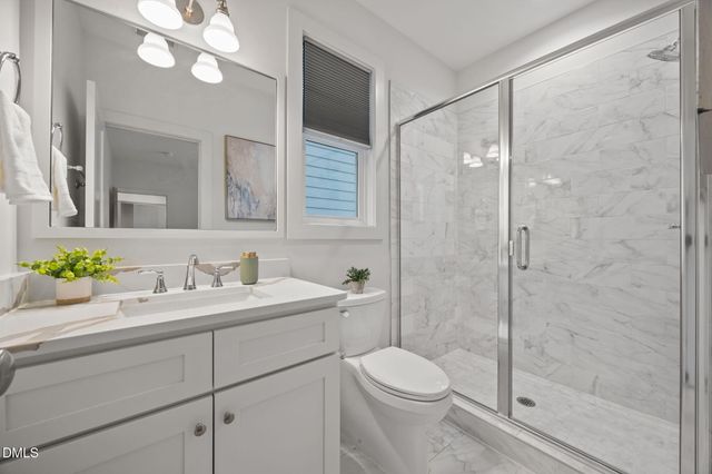 410 Wyndham Drive, Chapel Hill, NC 27516