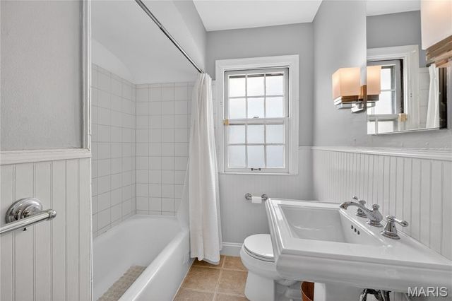 9403 Tilles Drive, Brentwood, MO 63144