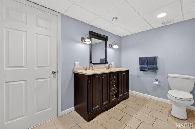 9403 Tilles Drive, Brentwood, MO 63144