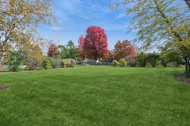 5592 Jennifer Court, Yorkville, IL 60560