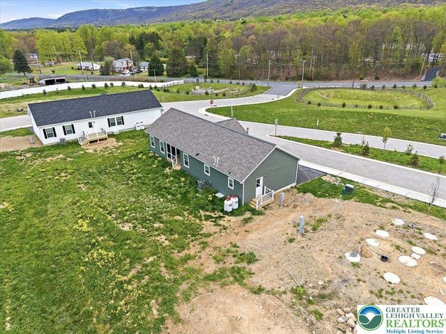 3987 Hastings Road, Lehigh Twp, PA 18088