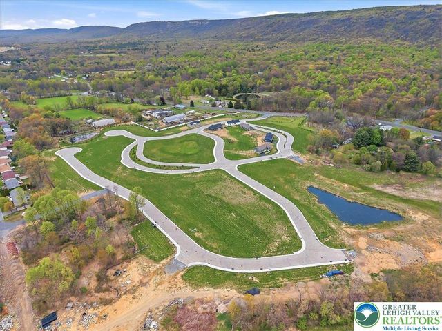 3987 Hastings Road, Lehigh Twp, PA 18088