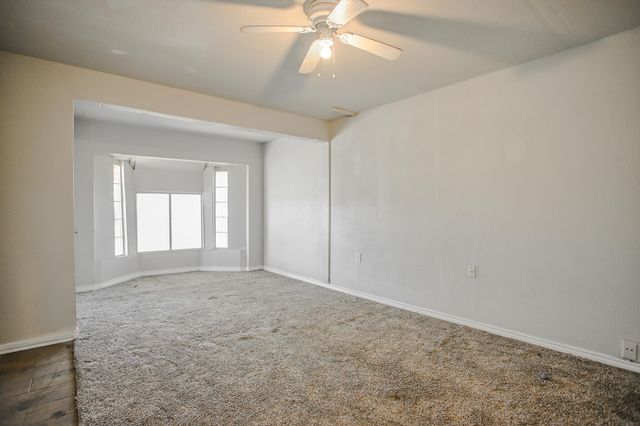 2641 E Baylor Street, Lubbock, TX 79403