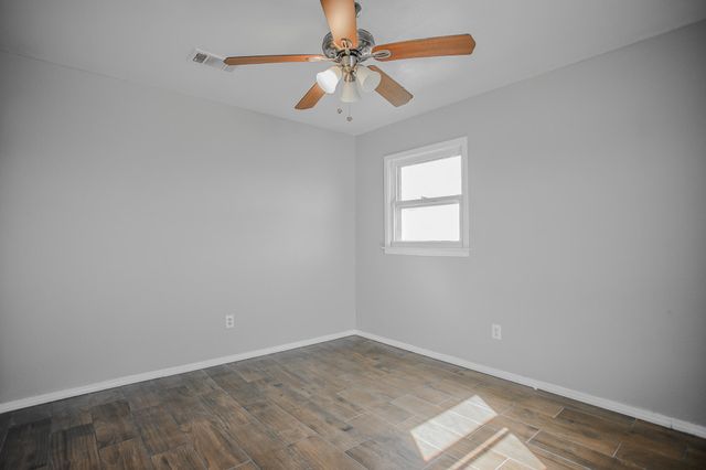 2641 E Baylor Street, Lubbock, TX 79403