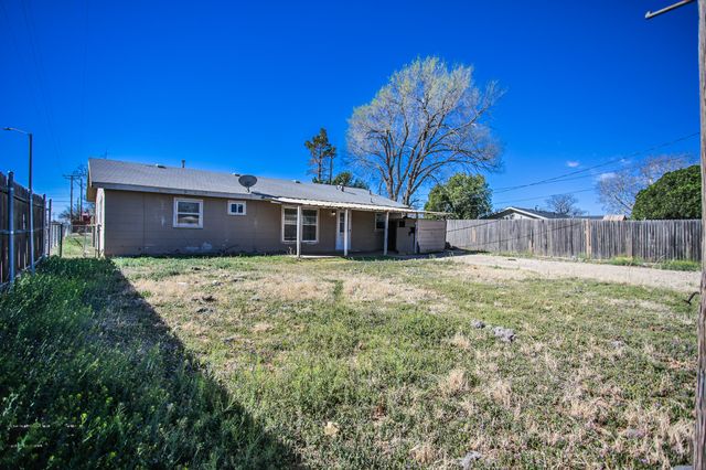 2641 E Baylor Street, Lubbock, TX 79403