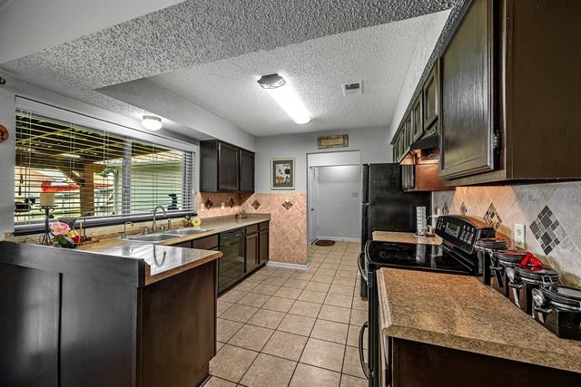 2813 Naples Drive, Garland, TX 75040