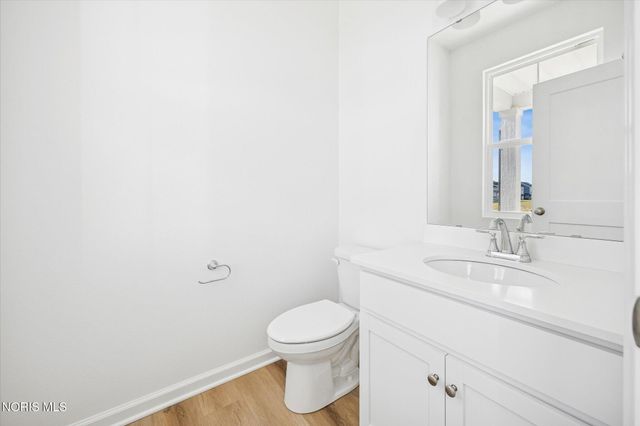 131 Valley Hall Drive, Perrysburg, OH 43551