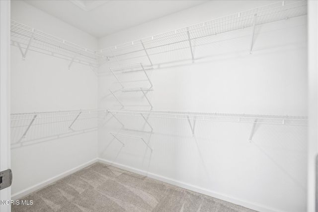 131 Valley Hall Drive, Perrysburg, OH 43551