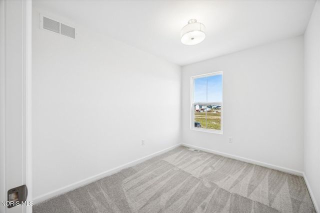 131 Valley Hall Drive, Perrysburg, OH 43551