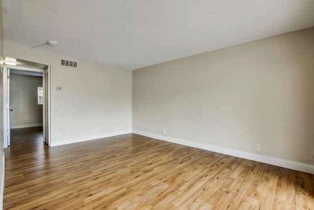 593 PALMETTO Drive 1, West Palm Beach, FL 33403