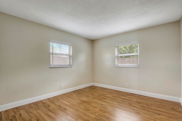 593 PALMETTO Drive 1, West Palm Beach, FL 33403