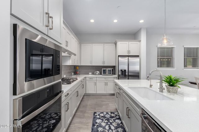 13196 W Woodstock Road, Peoria, AZ 85383