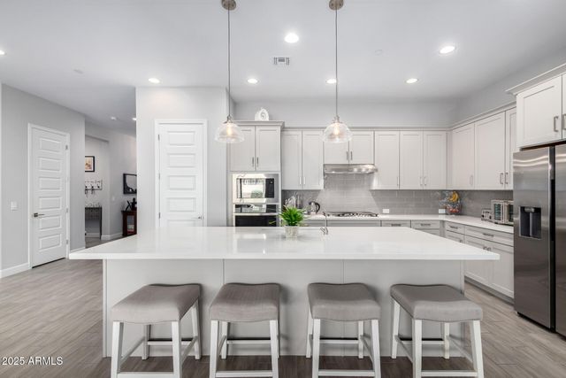 13196 W Woodstock Road, Peoria, AZ 85383