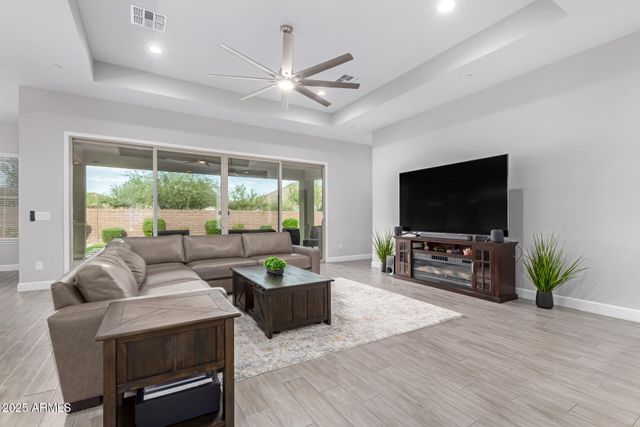 13196 W Woodstock Road, Peoria, AZ 85383