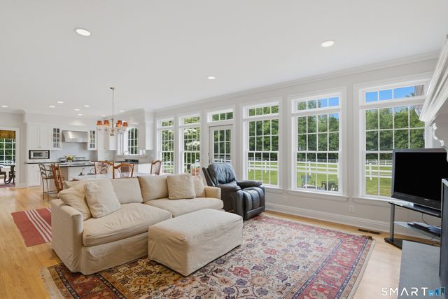 395 Sperry Road, Bethany, CT 06524