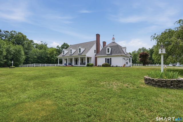 395 Sperry Road, Bethany, CT 06524