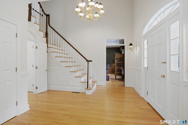 395 Sperry Road, Bethany, CT 06524