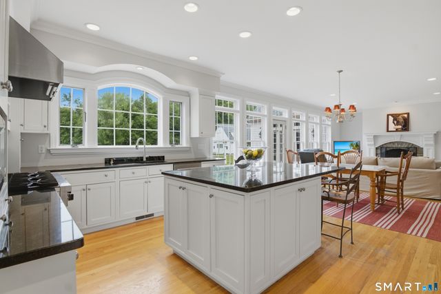 395 Sperry Road, Bethany, CT 06524