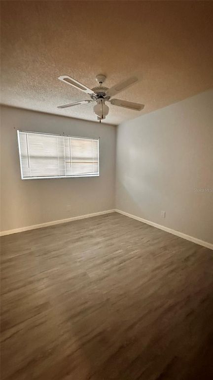 Image 12 of property listing at 2330 ECUADORIAN WAY 32, Clearwater, FL 33763