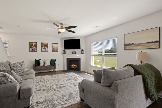 204 Hillendale Way, Pelzer, SC 29669