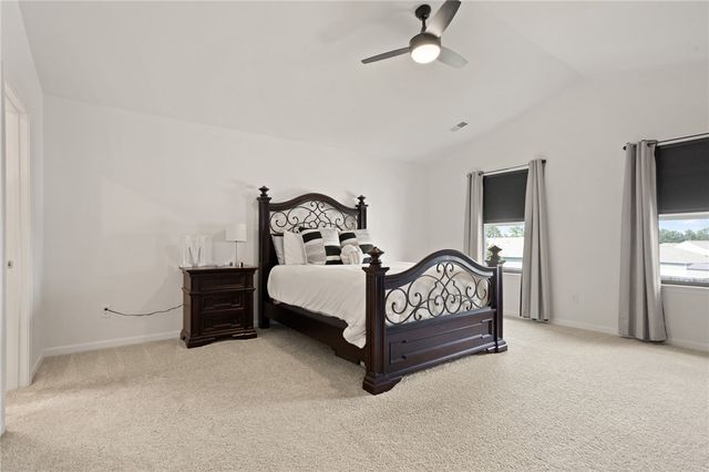 204 Hillendale Way, Pelzer, SC 29669