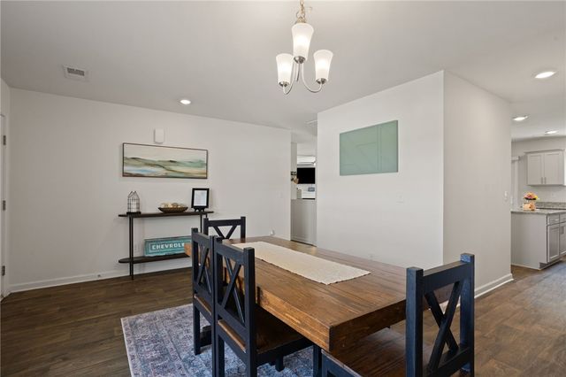 204 Hillendale Way, Pelzer, SC 29669