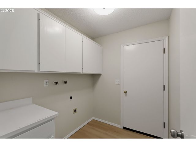 17715 Nw ANASTASIA Dr, Portland, OR 97229