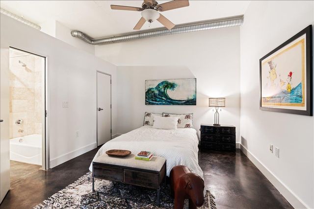 311 W 5th ST 1005, Austin, TX 78701