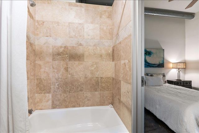 311 W 5th ST 1005, Austin, TX 78701