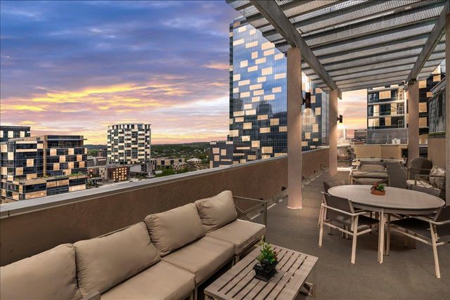 311 W 5th ST 1005, Austin, TX 78701